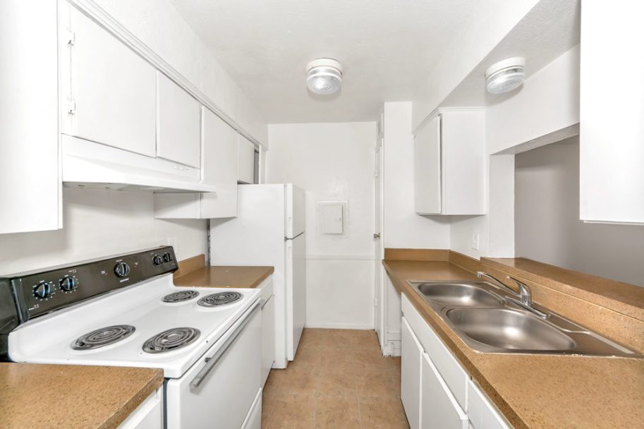 Brandon Oaks Apartments Arlington,TX